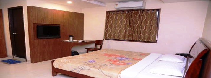 1508/Hotel Aarti International - Gandhidham 05.jpg
